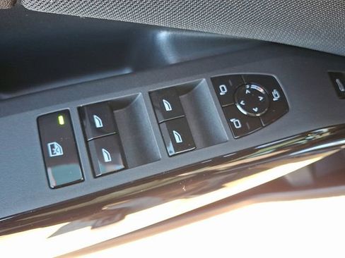 Used 2026 BMW X3 xDrive30 w/ Premium Package image 22