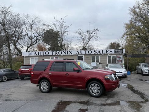 Used 2014 Ford Expedition Limited w/ Equipment Group 301A image 2