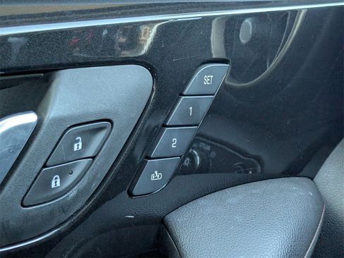 Certified 2024 Chevrolet Blazer Premier w/ Driver Confidence II Package image 34