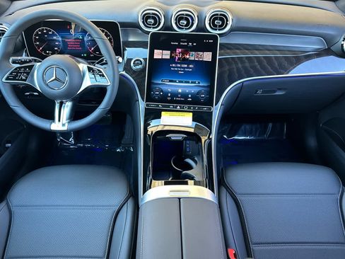 New 2026 Mercedes-Benz GLC 300 4MATIC image 12