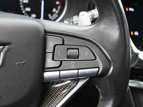 Used 2023 Cadillac XT6 Sport image 13