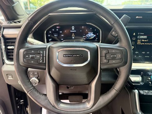 Used 2025 GMC Sierra 2500 Denali Ultimate w/ Max Trailering Package AWD/4WD image 31