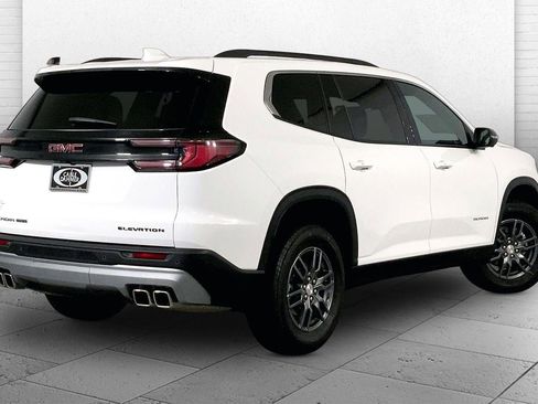 Used 2025 GMC Acadia Elevation AWD/4WD image 13
