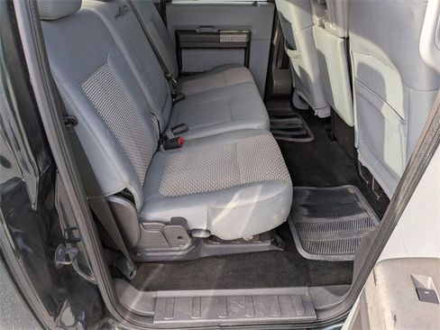 Used 2012 Ford F250 XLT w/ Snow Plow Prep Pkg image 28