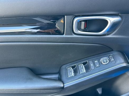 Used 2024 Honda Civic Sport Touring image 11