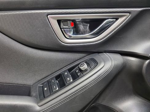 Used 2019 Subaru Forester Premium w/ All-Weather Package image 12