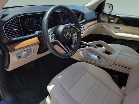 Used 2024 Mercedes-Benz GLE 350 4MATIC image 19