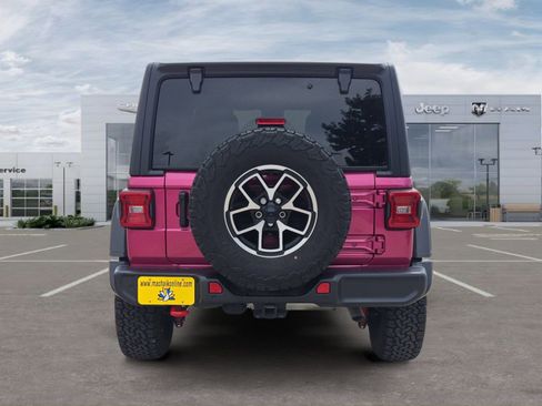 Used 2024 Jeep Wrangler Unlimited Rubicon w/ Safety Group AWD/4WD image 4