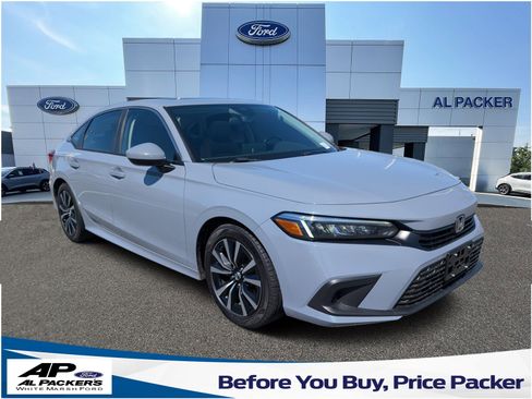 Used 2024 Honda Civic EX image 1
