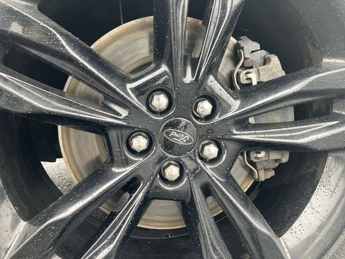 Used 2020 Ford Edge ST w/ Equipment Group 401A image 9