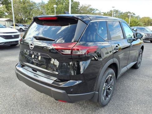 New 2026 Nissan Rogue SV FWD image 8