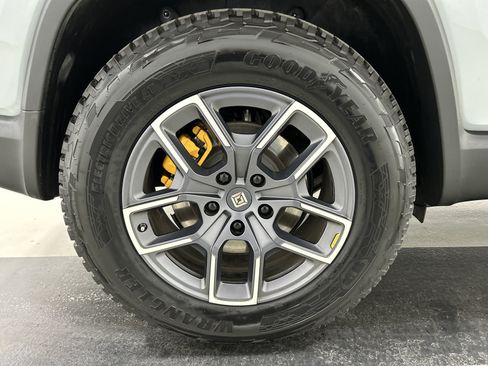 Used 2023 Rivian R1S Adventure Quad AWD/4WD image 12