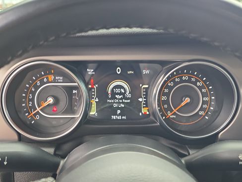 Used 2022 Jeep Gladiator Sport image 34