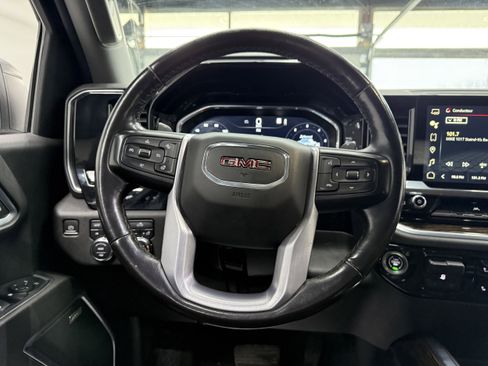 Used 2022 GMC Sierra 1500 Elevation w/ X31 Off-Road Package image 13