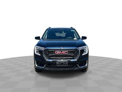 Used 2022 GMC Terrain SLE w/ Driver Convenience Package