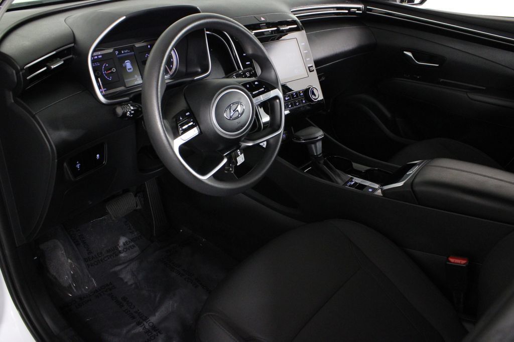 Certified 2022 Hyundai Tucson SE FWD image 19