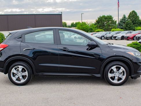 Used 2022 Honda HR-V LX image 11