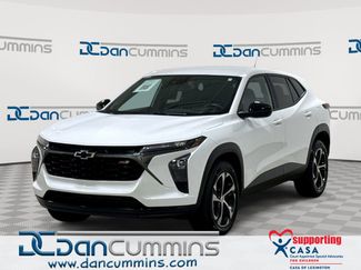 Used 2024 Chevrolet Trax RS FWD video 1