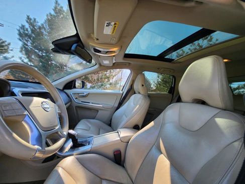 Used 2013 Volvo XC60 T6 image 33