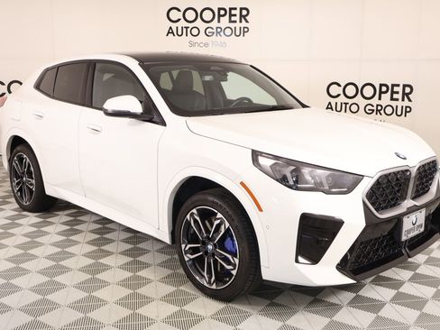 Used 2026 BMW X2 xDrive28i w/ M Sport Package AWD/4WD image 1