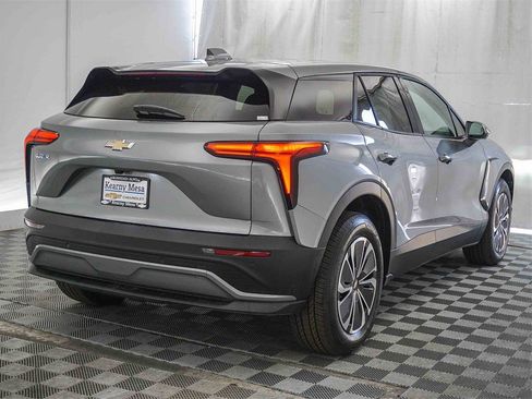 New 2026 Chevrolet Blazer EV LT image 8