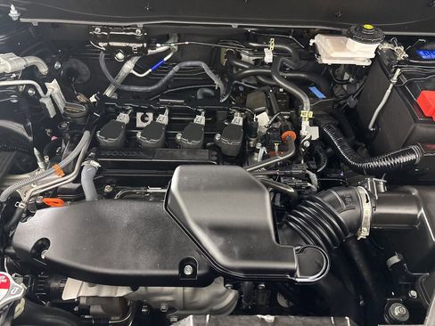 Used 2025 Honda CR-V EX image 30