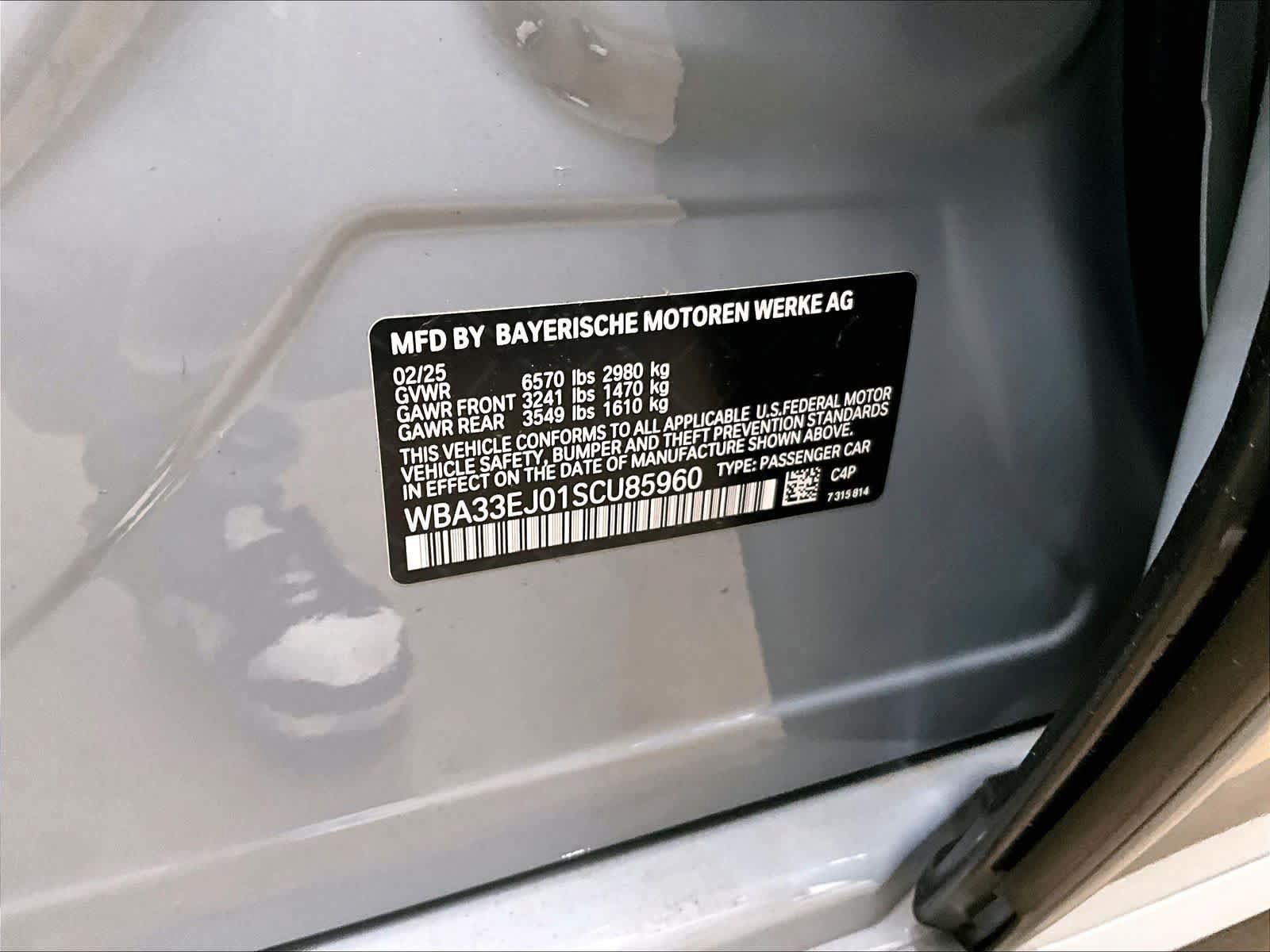 Used 2025 BMW 760i xDrive AWD/4WD image 37