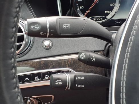Used 2015 Mercedes-Benz S 63 AMG 4MATIC Sedan image 24