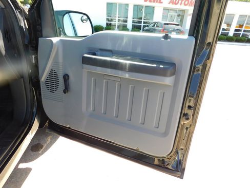 Used 2016 Ford F250 XL RWD image 19