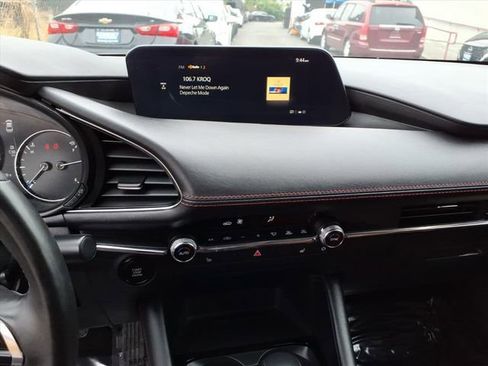 Used 2024 MAZDA MAZDA3 s image 19