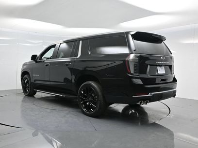 New 2026 Chevrolet Suburban Premier