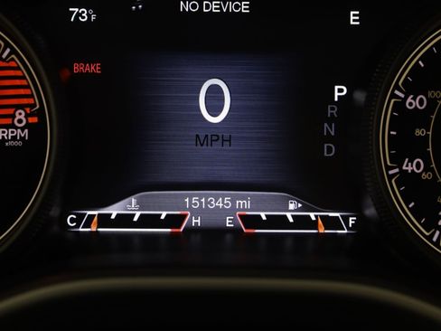 Used 2018 Jeep Cherokee Overland AWD/4WD image 32