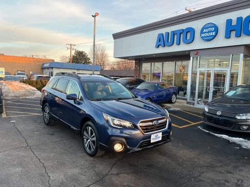Used 2019 Subaru Outback 2.5i Limited image 3
