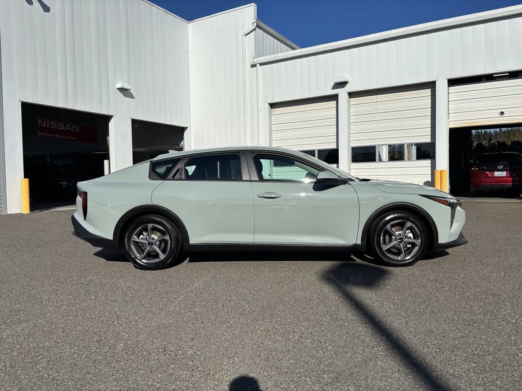 Used 2026 Kia K4 FWD image 8