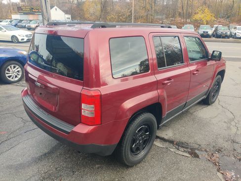Used 2017 Jeep Patriot Sport w/ Power Value Group image 5