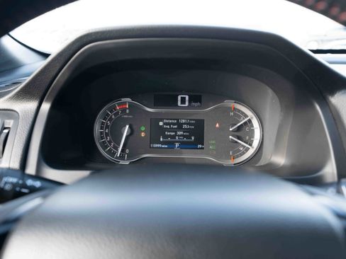 Used 2018 Honda Ridgeline Black Edition image 16