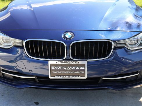 Used 2017 BMW 330i Sedan w/ Premium Package image 8