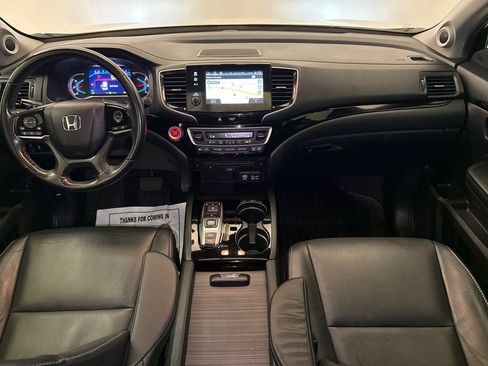 Used 2022 Honda Pilot Touring image 13