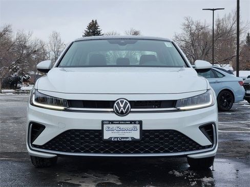 New 2026 Volkswagen Jetta SE image 2