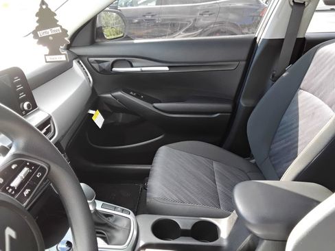 Used 2026 Kia Seltos LX FWD image 9