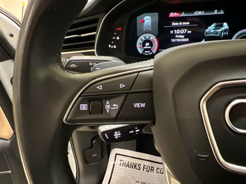 Used 2022 Audi Q7 Premium Plus image 27