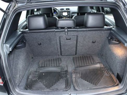 Used 2013 Volkswagen Golf 4-Door image 21