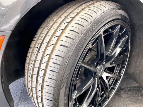 Used 2016 Chevrolet Camaro LT RWD image 33
