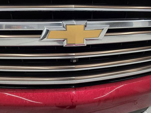 Used 2023 Chevrolet Tahoe High Country image 9