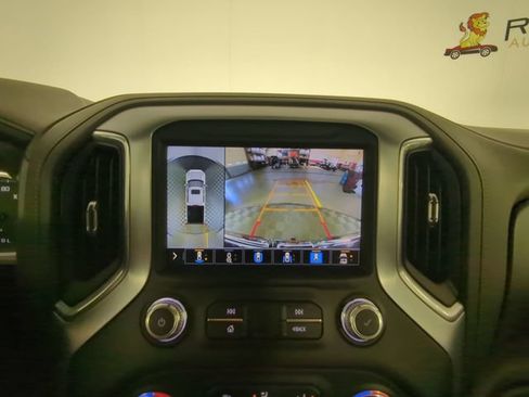 Used 2021 GMC Sierra 1500 SLT w/ SLT Premium Plus Package AWD/4WD image 23