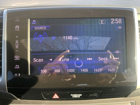 Used 2017 Honda Pilot EX-L image 23
