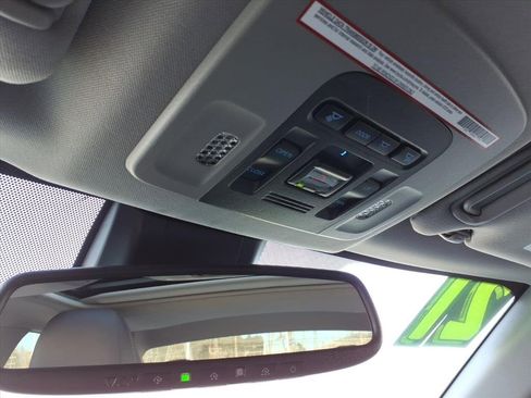 Used 2021 Toyota Camry LE image 27