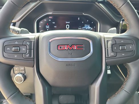 New 2025 GMC Sierra 1500 AT4 w/ AT4 Premium Package image 17