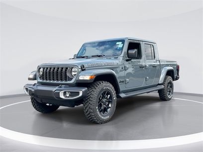 New 2025 Jeep Gladiator Sport