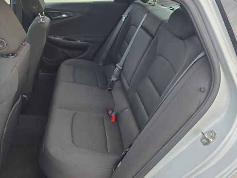 Used 2022 Chevrolet Malibu LT image 9